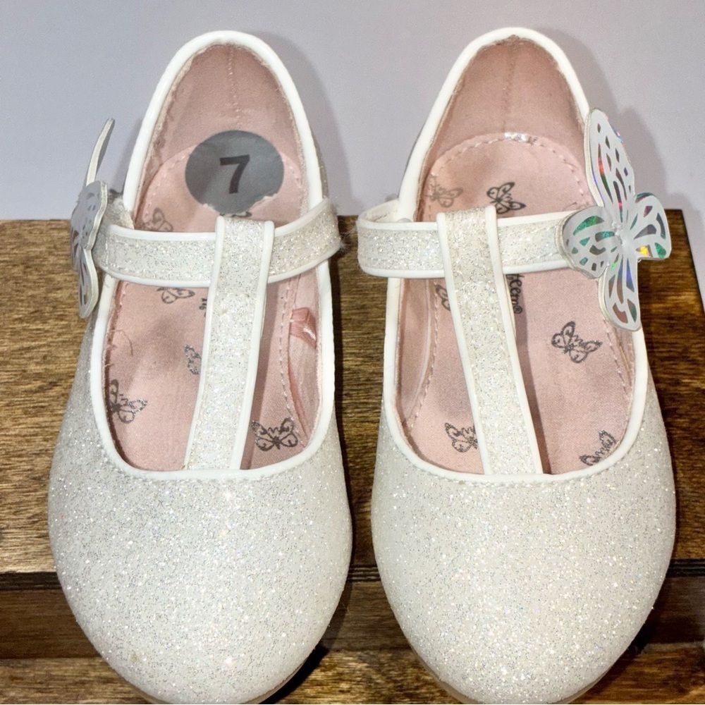 Toddler White Glitter Mary Jane Size 7 shoes sparkles Butterfly